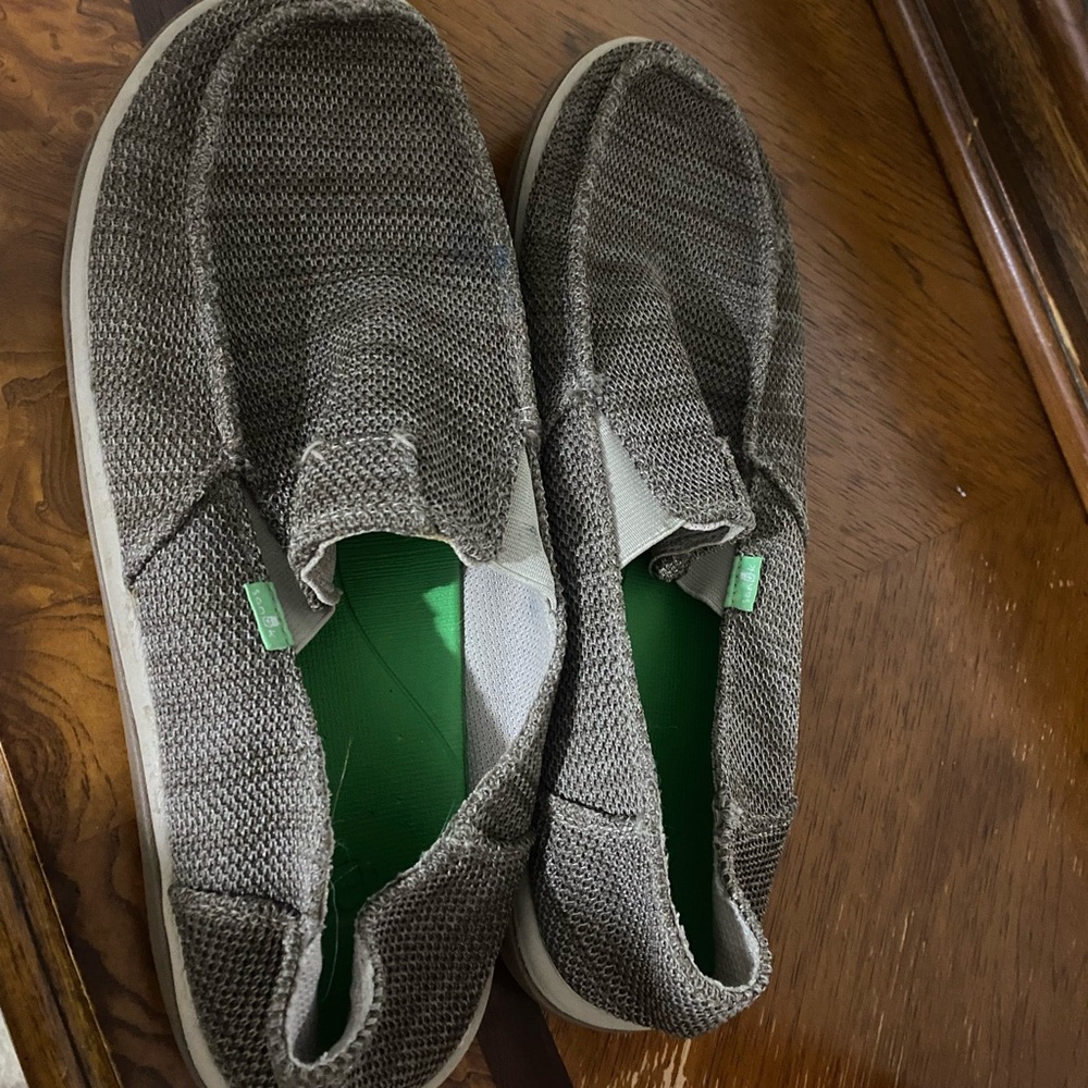 Men’s sanuk sandals